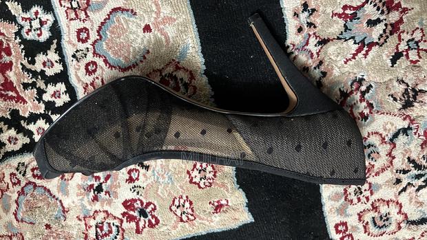 High Heels - thumbnail 3