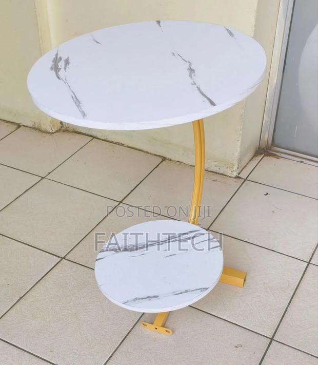 *Classy Table With Marble Effect - main view