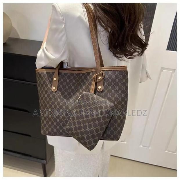 Ladies Cute Handbag - thumbnail 2