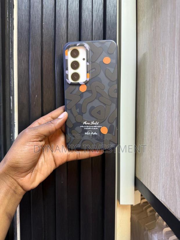 Samsung Galaxy S24 Shockproof Magnetic Graffiti Case/Cover