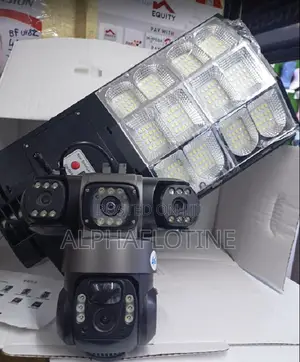 4g Triple Lens Floodlight Solar Camera in Stock Outdoor Security