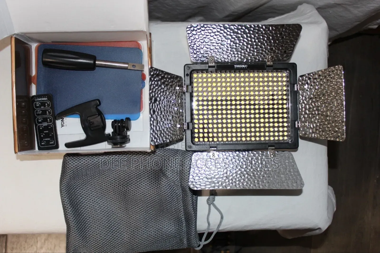 Yongnuo Yn300ii Led Camera Adjustable Color Video Light
