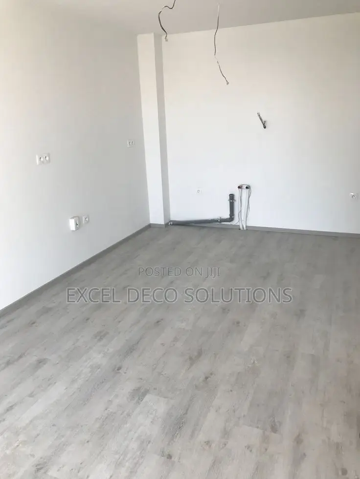 Premium Waterproof SPC Flooring - Wood Look Finish