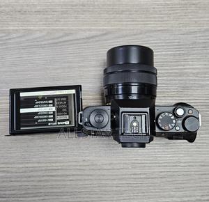 Fujifilm X-T100 Mirrorless Digital Camera - main view