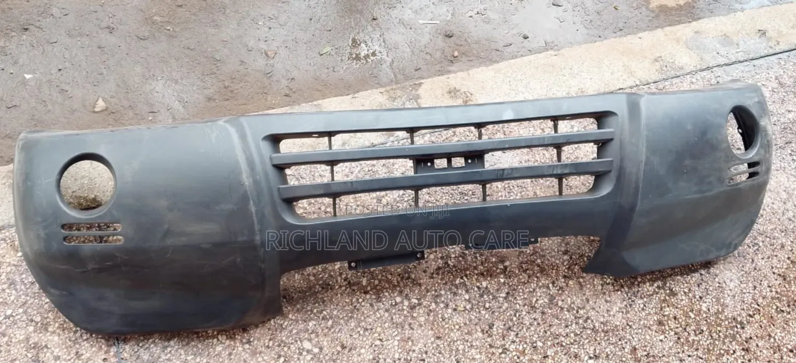 Front Bumper Mitsubishi Pajero V73