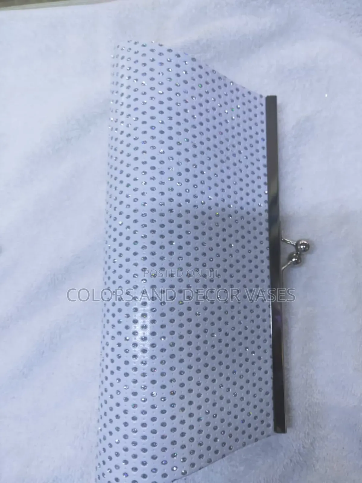 Clutch Wedding for Brides