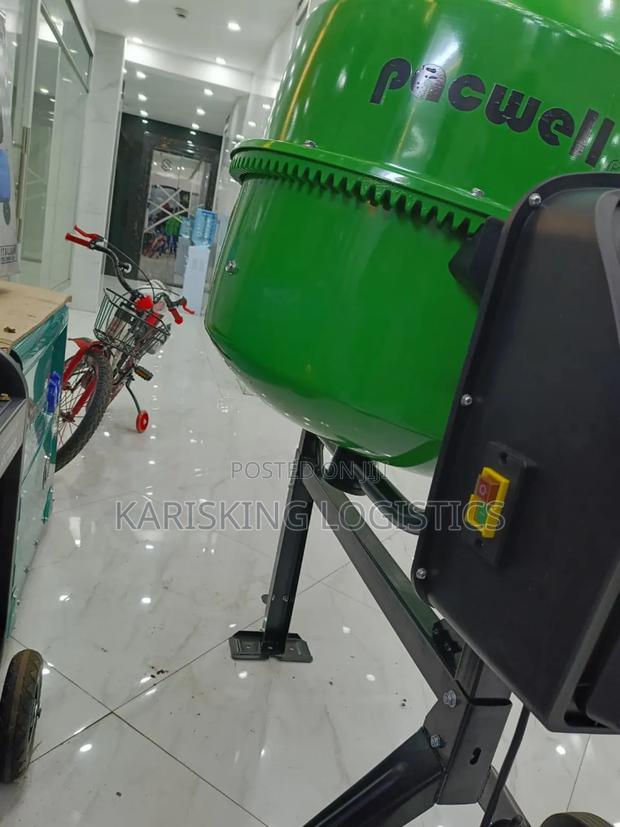 Pacwell Concrete Mixer 200litres - thumbnail 3