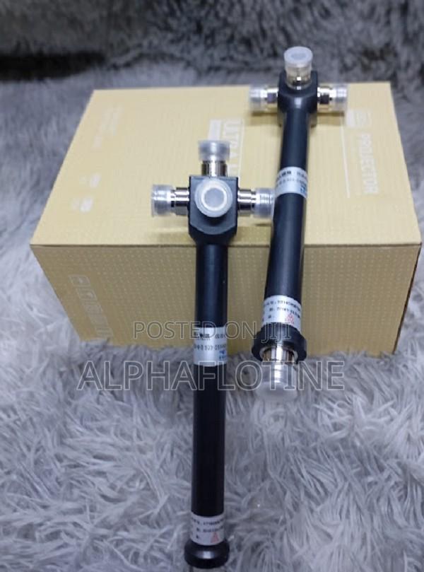 4 Way Splitter - main view