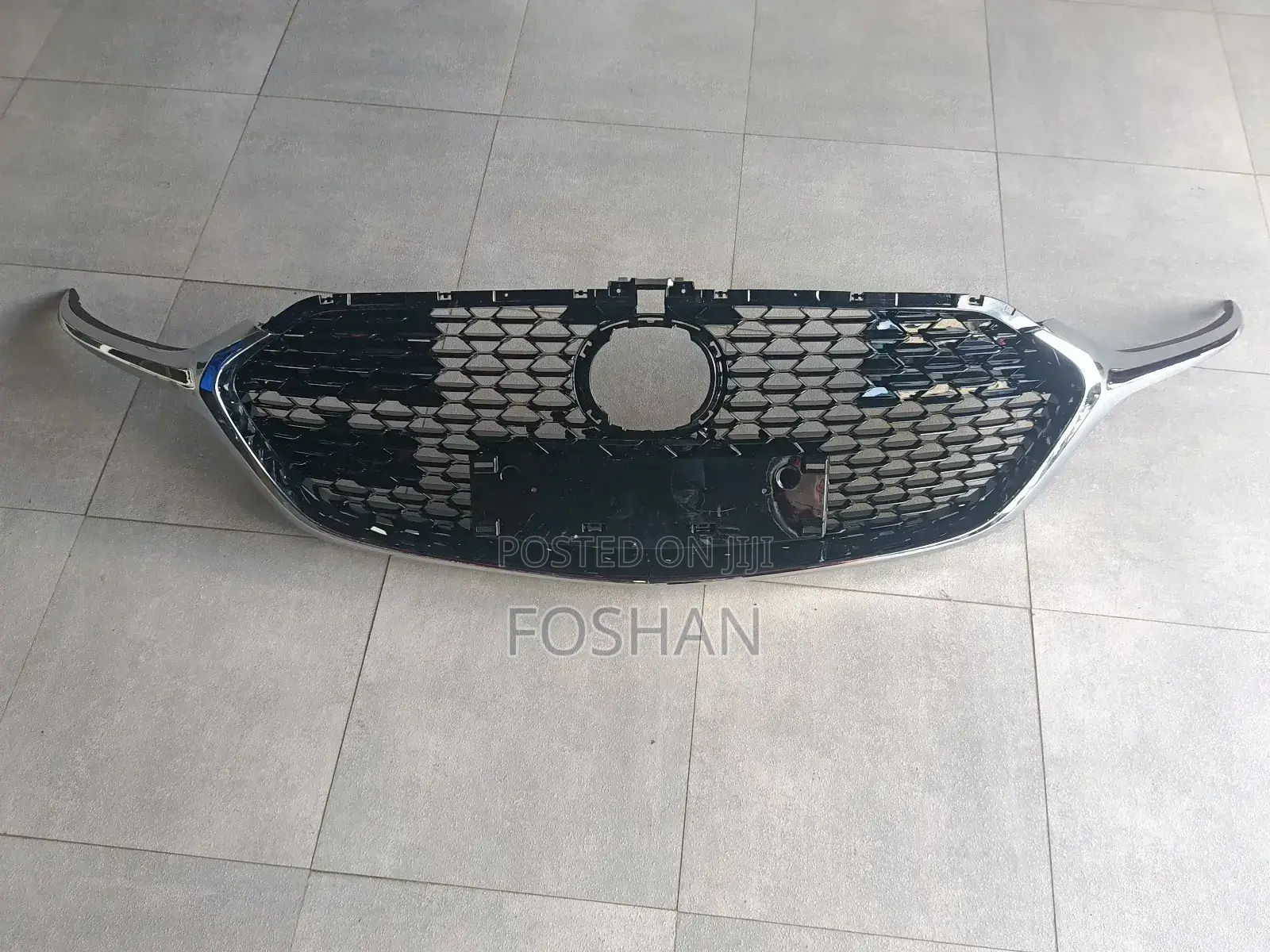 Grille Axela 2020