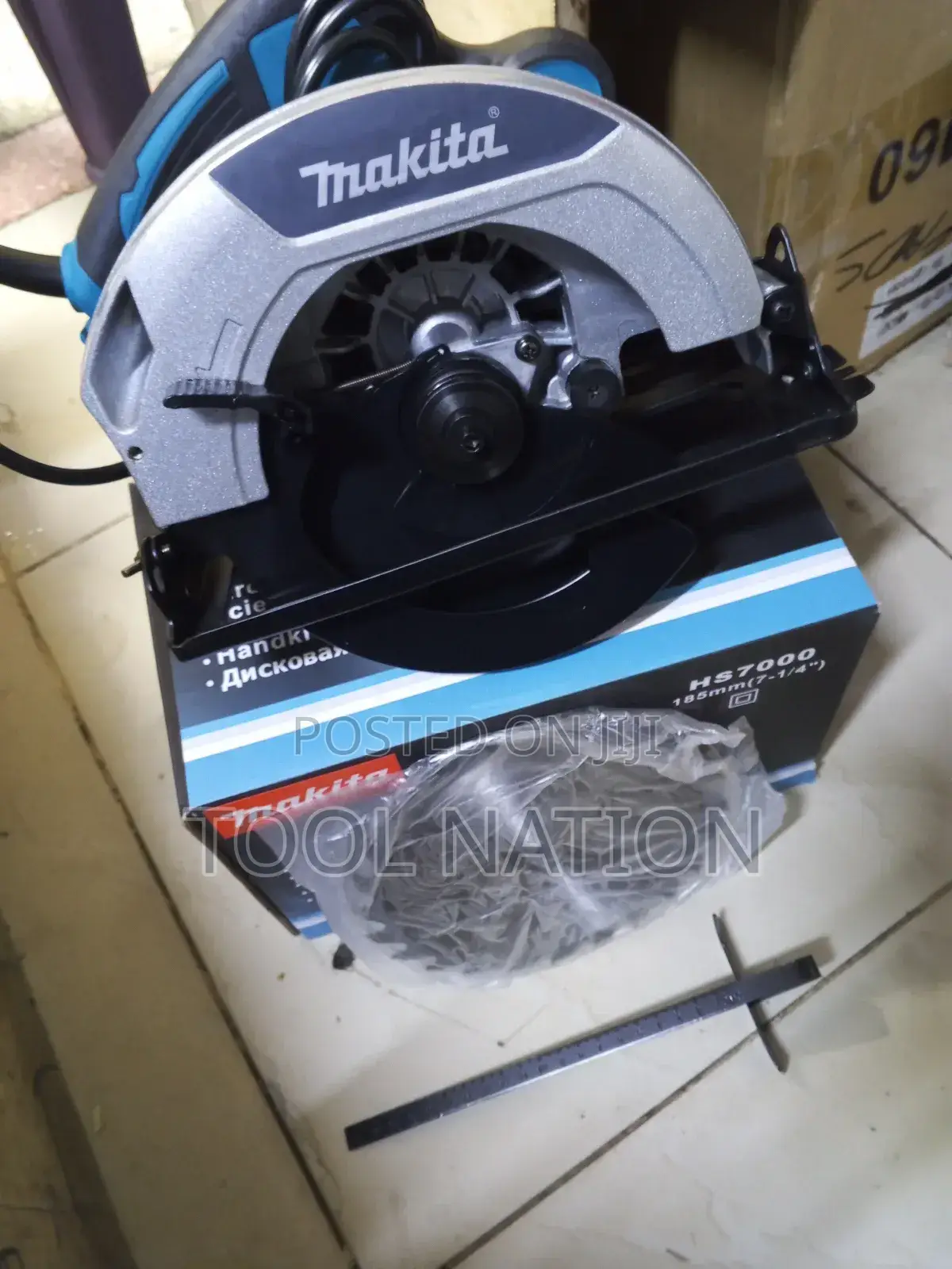 7inch Makita Circular Saw