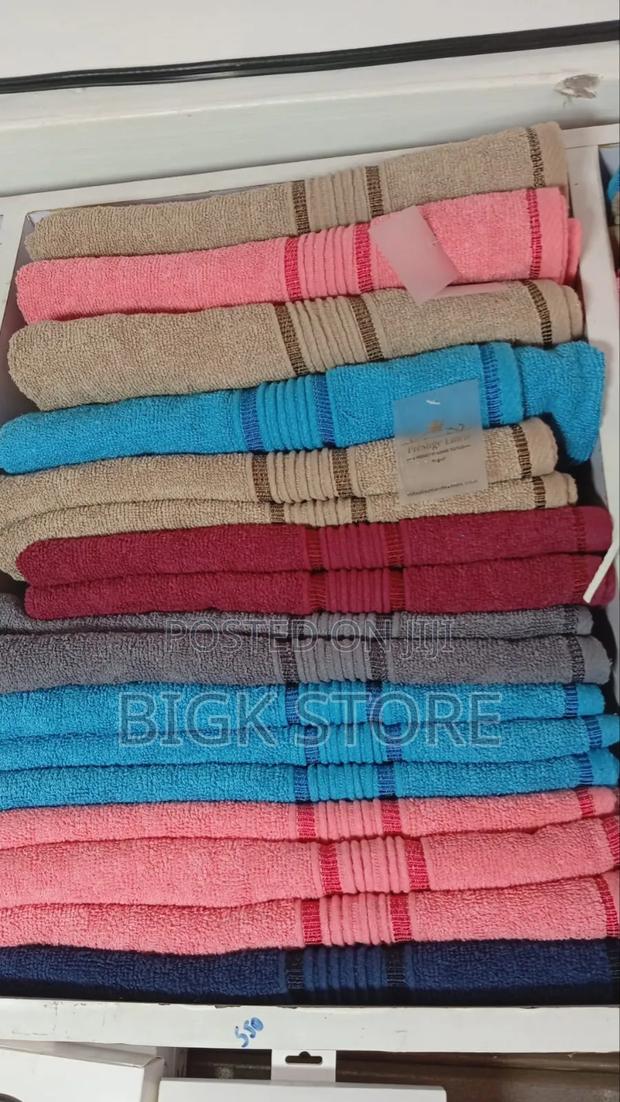 Stripped Towel - thumbnail 5