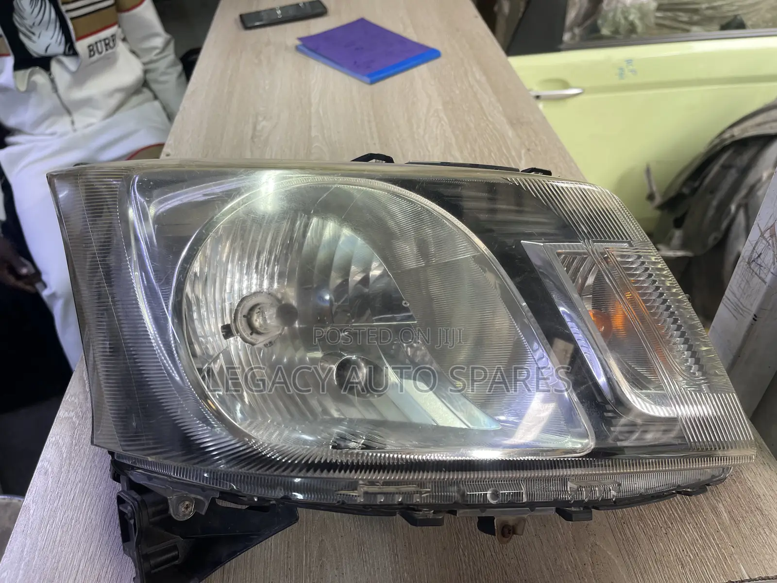 Ex-Japan Daihatsu Move Headlight
