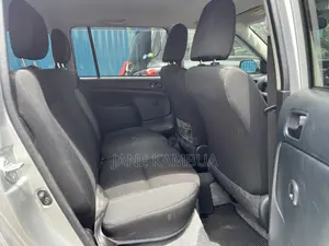 Toyota Probox 1.5 DX 2WD 2019 Silver