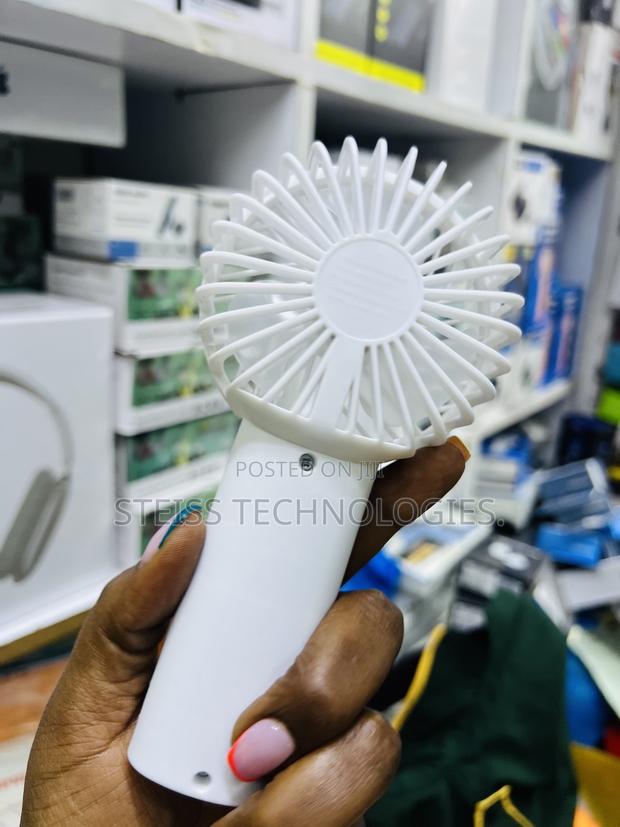 Mini Handheld Fans - thumbnail 3