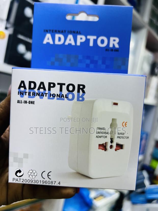 International Adapters. - thumbnail 4