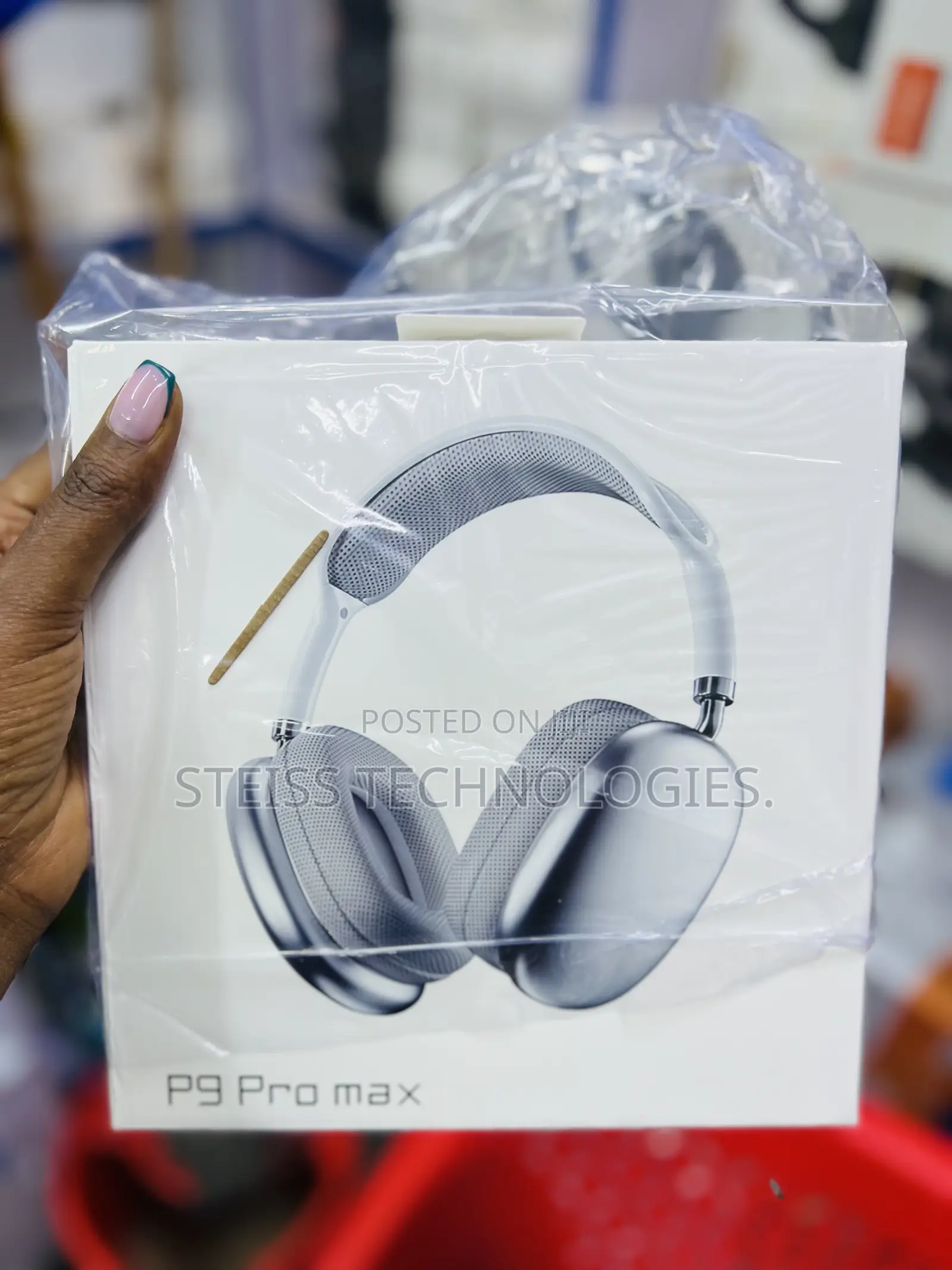 P9 Pro Max Wireless Coloured Headphones
