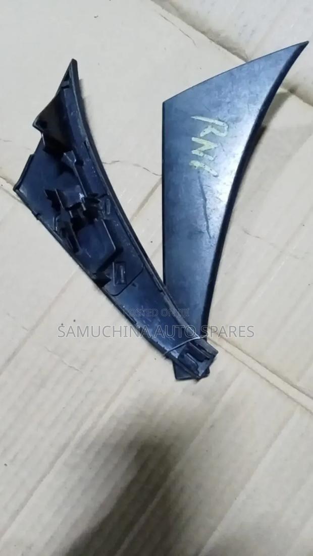Roof Moulding Finisher Honda Stream Rn6 {Rhs}