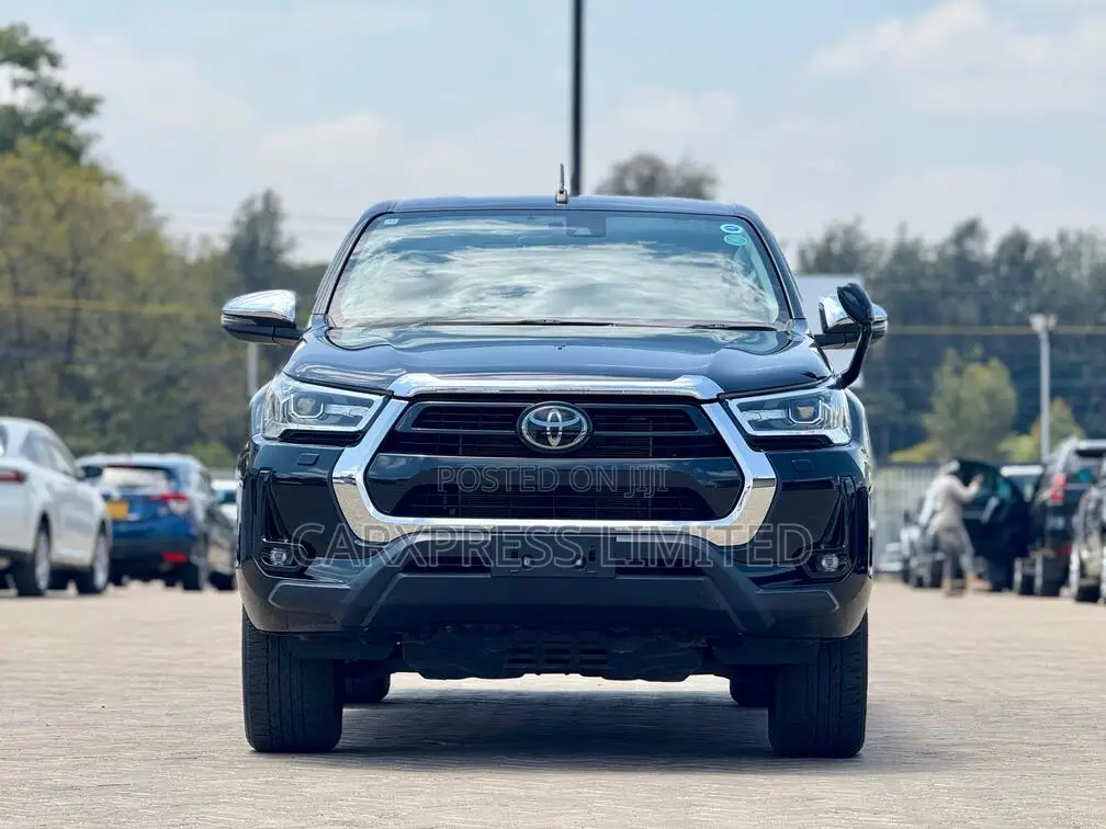 Toyota Hilux 2020 Black