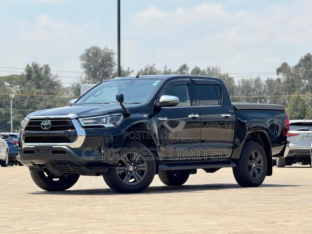 Toyota Hilux 2020 Black