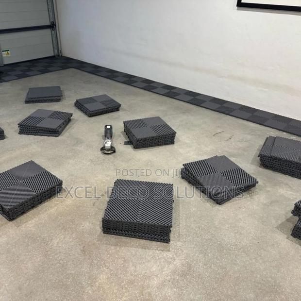 Washable Garage Mat 40x40cm – Waterproof, Anti-Slip Long-Term Use 