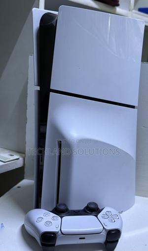 Immaculate Sony Playstation 5 Slim - thumbnail 2