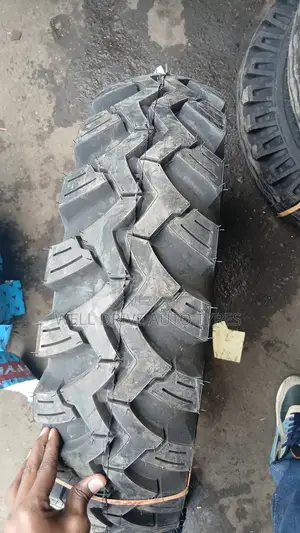 7.50-16 Jetgrip (Mudtrain)