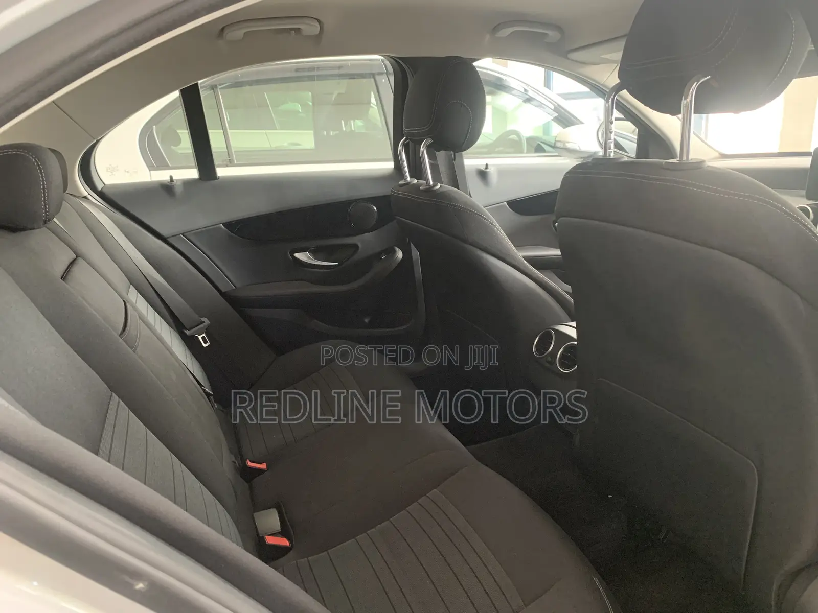Mercedes-Benz C180 2018 Silver