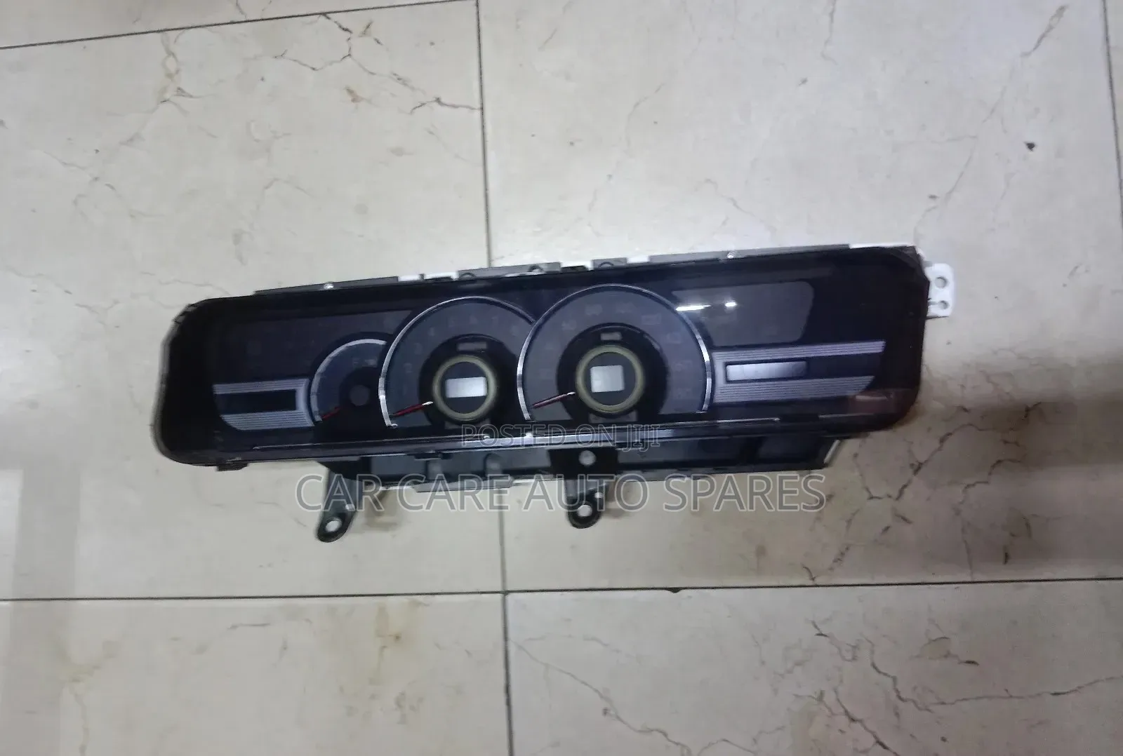 Dashboard Clock Toyota Noah/Voxy 2010