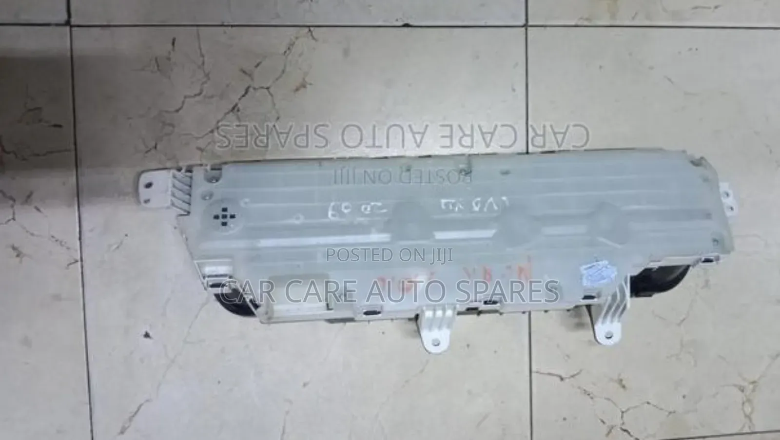 Dashboard Clock Toyota Noah/Voxy 2010