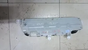 Dashboard Clock Toyota Noah/Voxy 2010