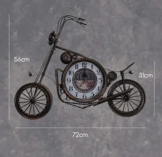 Retro Vintage Deco Wall Clock - thumbnail 2