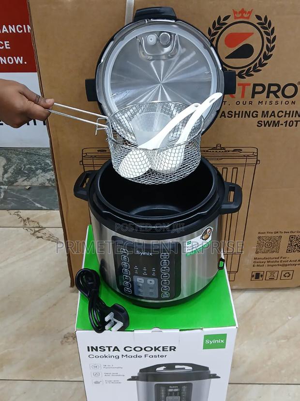 Synix 6litres Pressure Cooker - main view