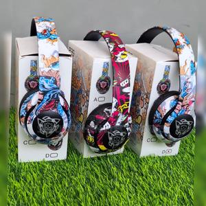 Folding Design Headphones - thumbnail 2