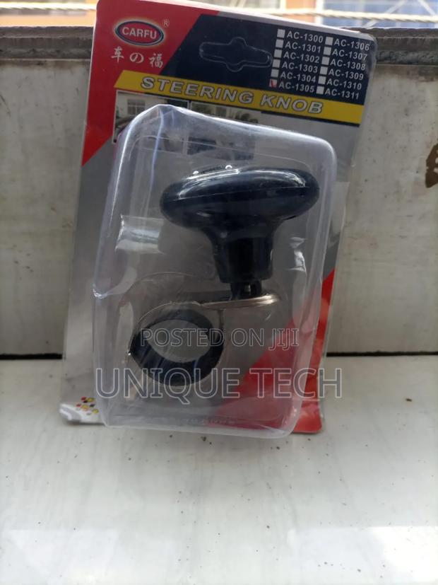 Universal Steering Wheel Knob Spinner for Easy Driving Control - main view