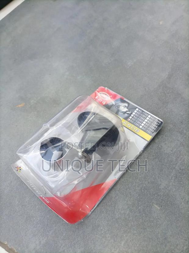 Universal Car Steering Spinner Knob Durable and Easy to Install - main view