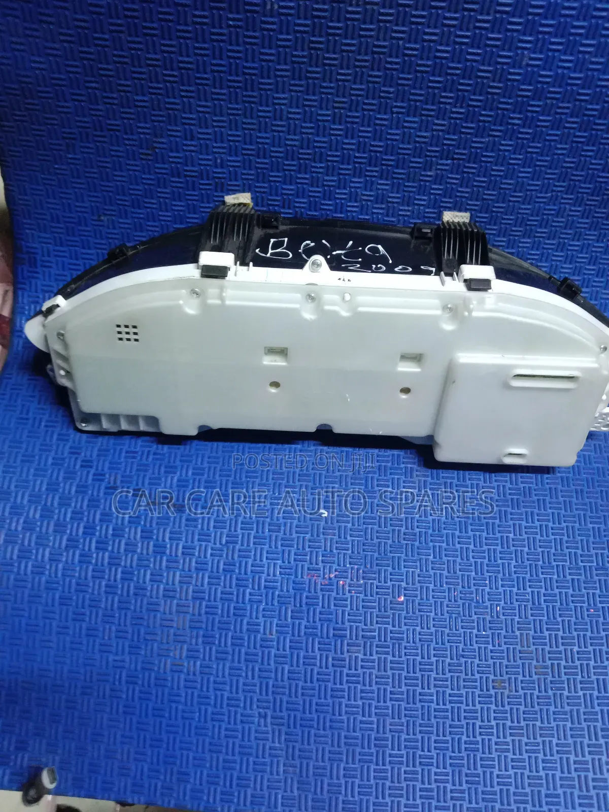 Dashboard Clock Toyota Belta 2008