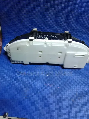 Dashboard Clock Toyota Belta 2008