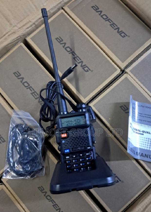 Brand Baofeng Uv-5r Walkie Talkies 5watts 5-8 Kilometers - main view