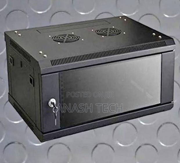 4u Wall Mount Data Cabinet 530x240mmx400mm