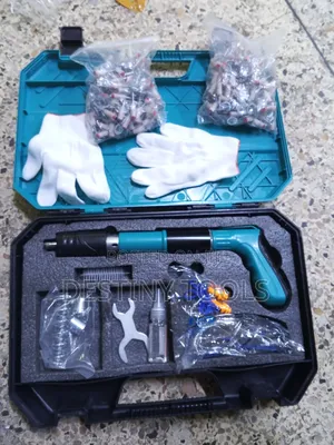 Rivet Gun /Nails