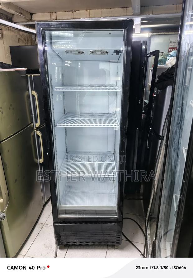 Spacious Display Fridge - thumbnail 2