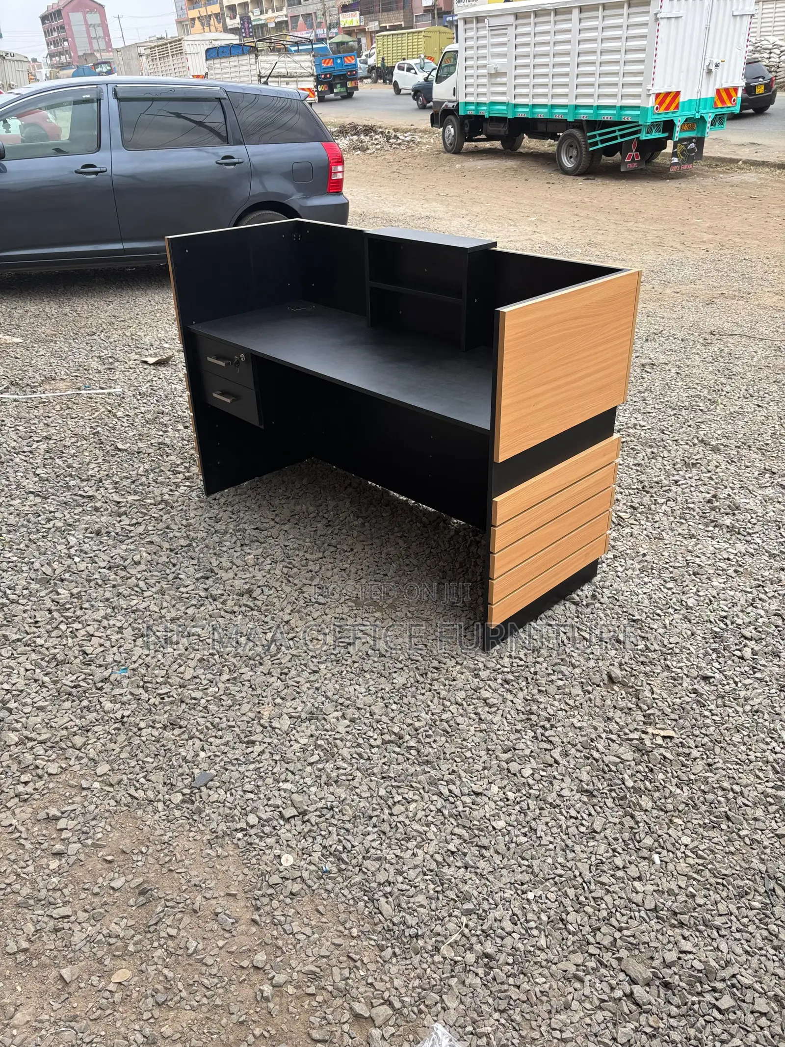 Office Desk: Modern Machine Finish Reception Desk