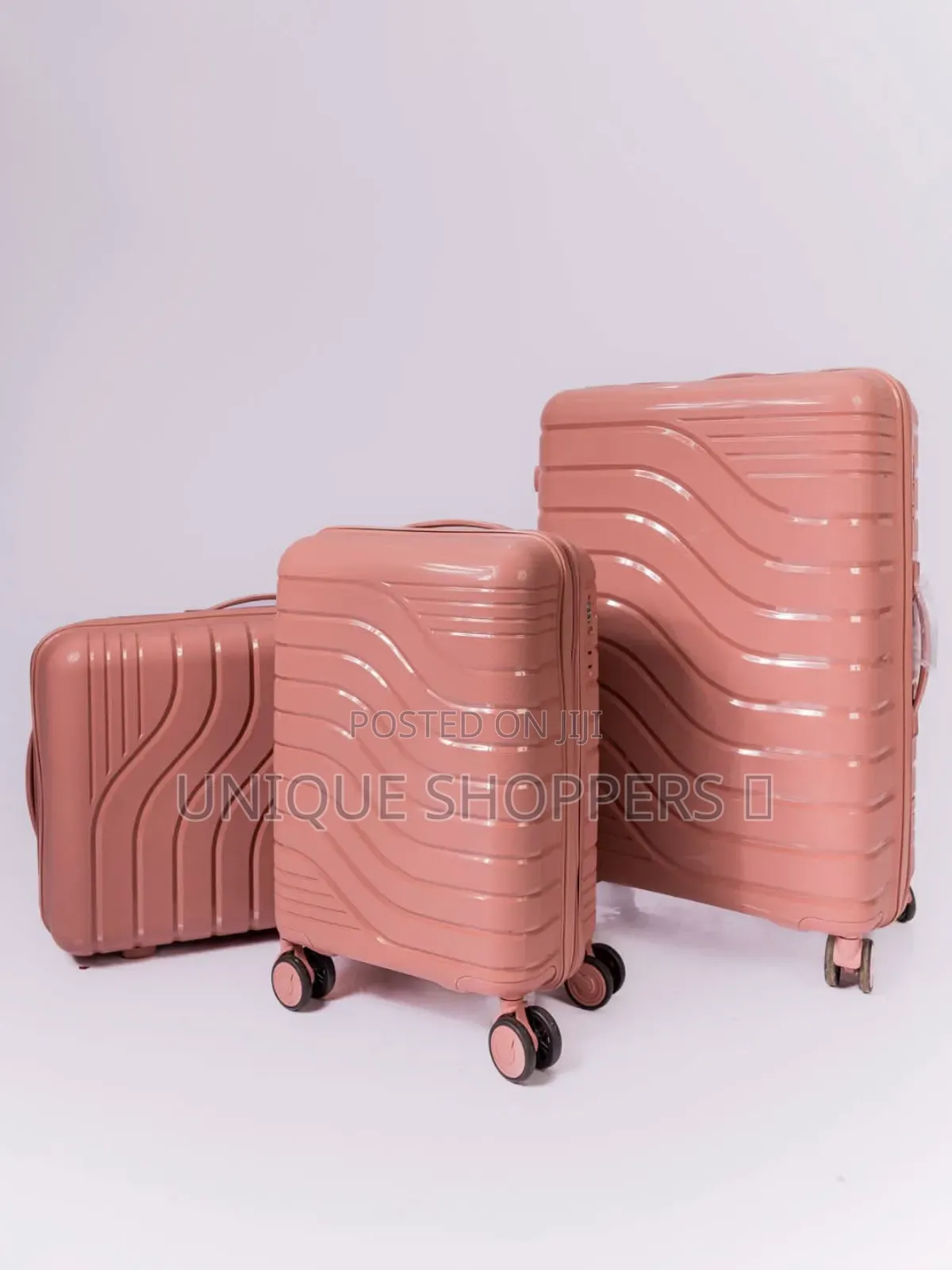 *3 in 1 Unbreakable Pp Suitcases*