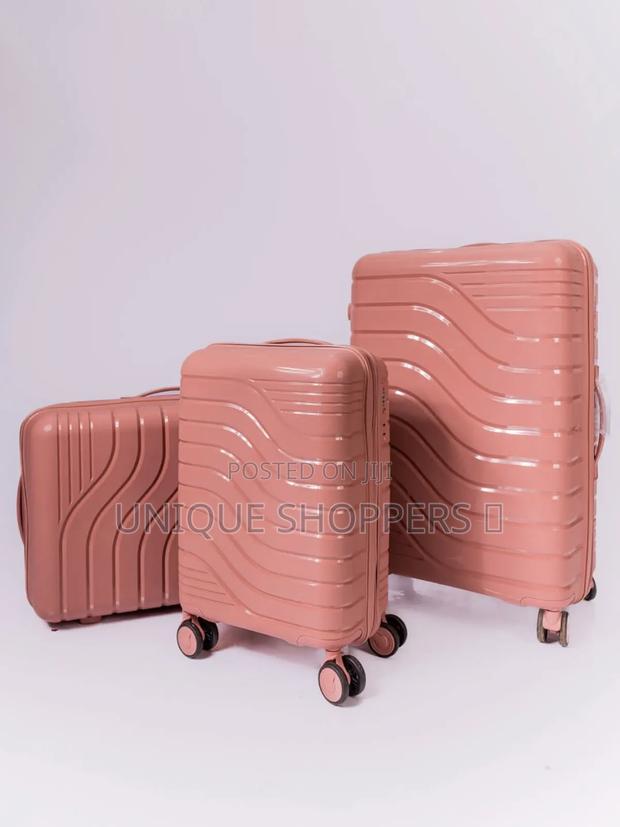 *3 in 1 Unbreakable Pp Suitcases* - thumbnail 3