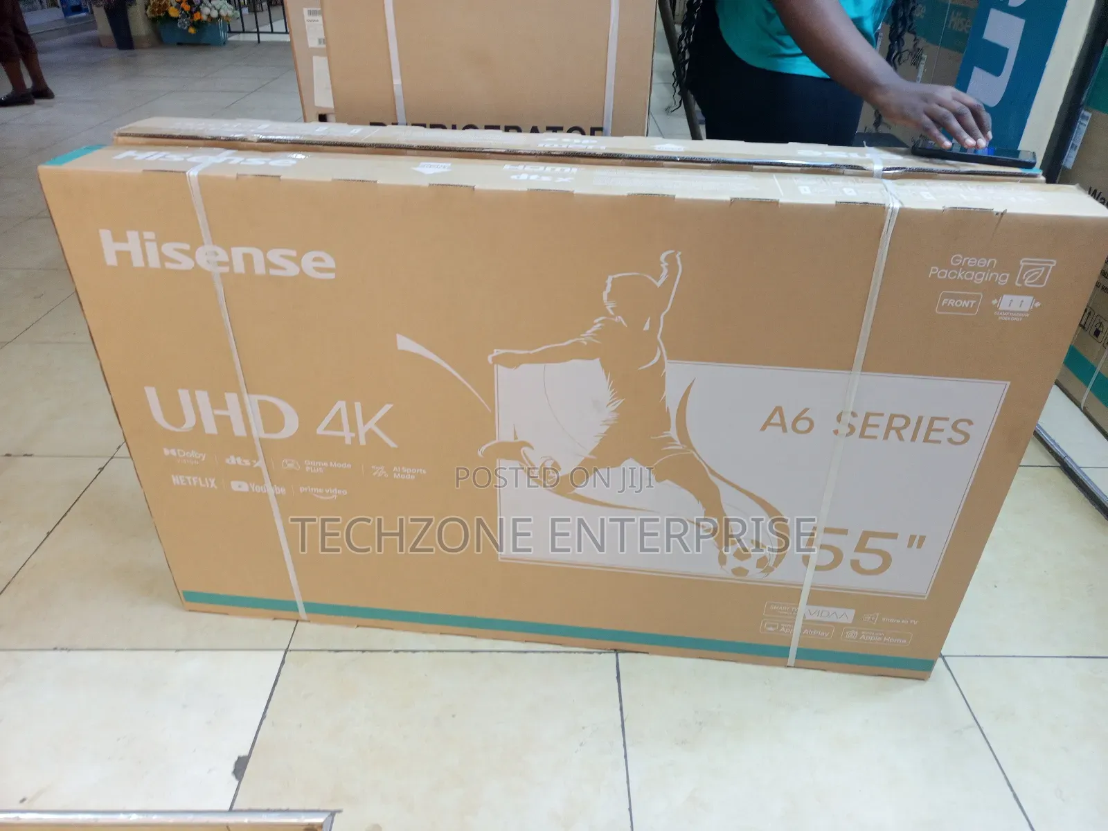 Hisense 55′′ 55a6n (New 2025) Series Vidaa Smart Flameless Uhd Tv ,
