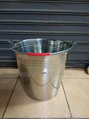 20 LTR Stainless Steel Bucket