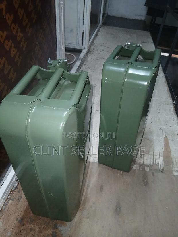 Metal Fuel Tank (Jerry Can) 20l - thumbnail 3