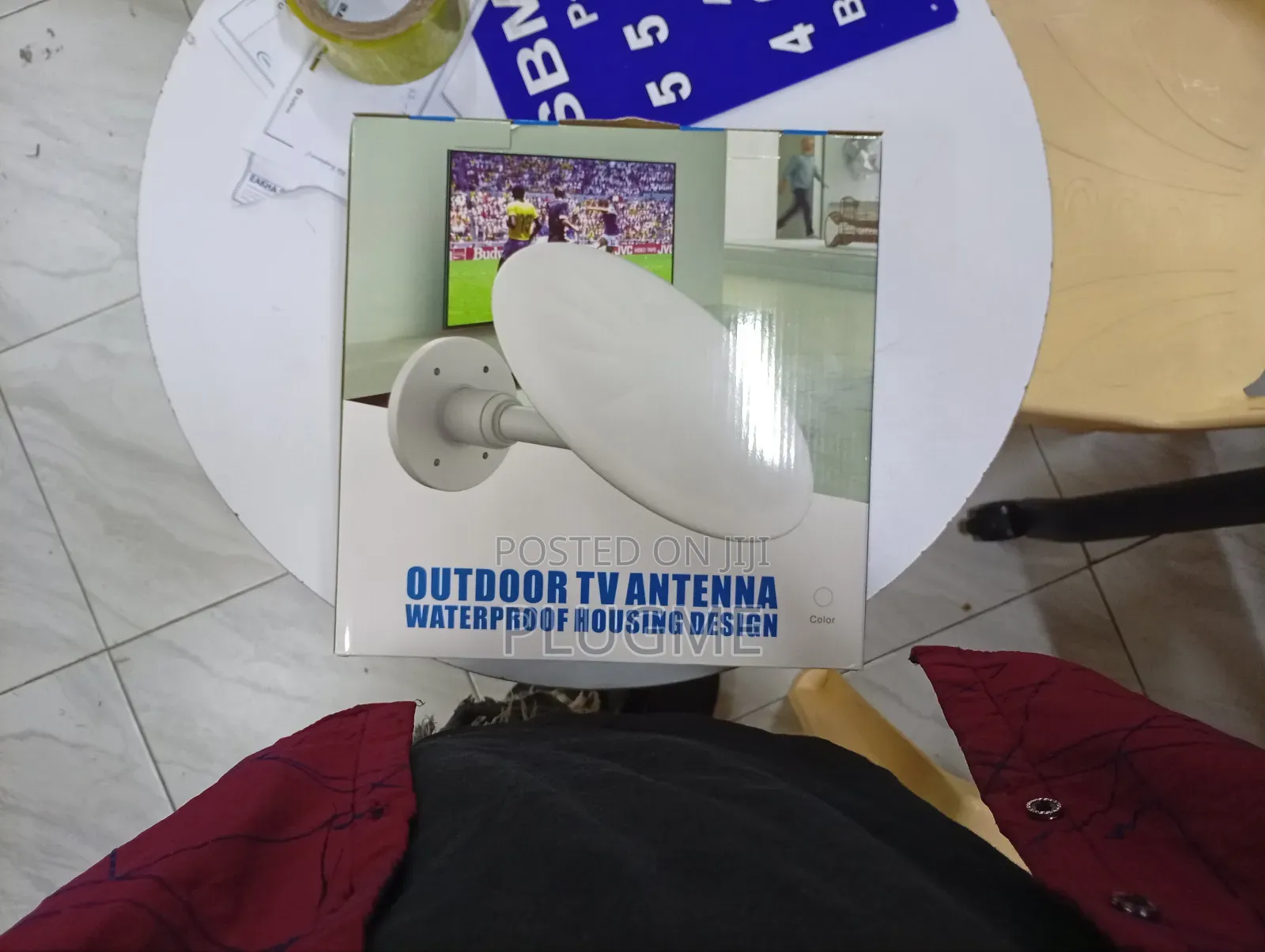 Outdoor Tv Antenna With a Waterproof Housing Design. Tv Areal