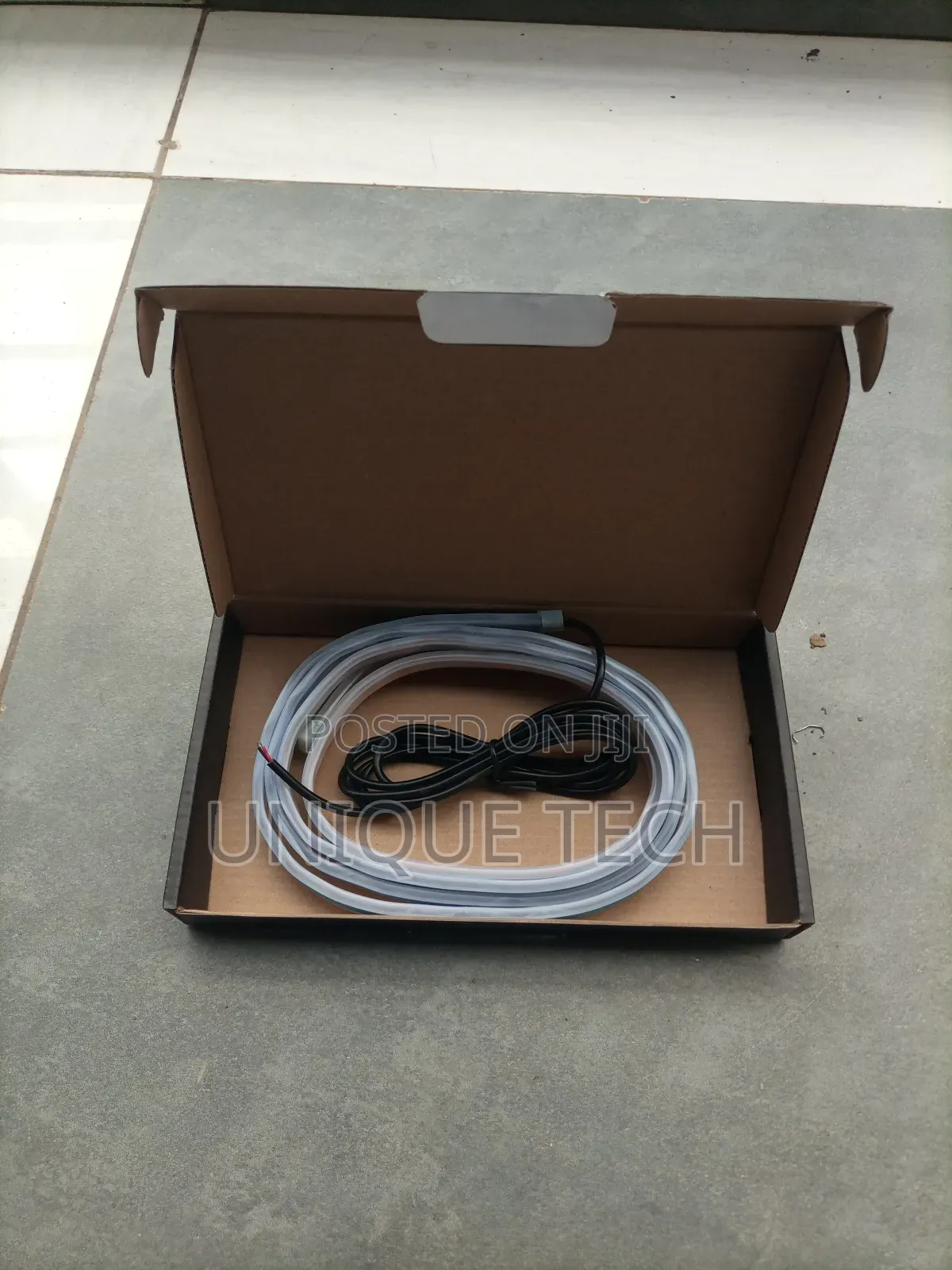 White Bonnet Light 1.8m With Start Scan Flowing Led Strip