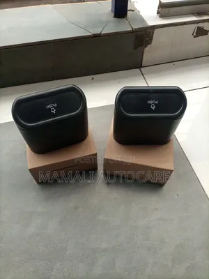 Universal Car Door Clip Dust Bin Mini Trash Container
